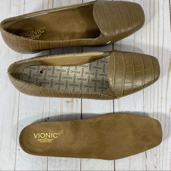 Vionic Delores Embossed Leather Loafers 8.5 - Picture 10 of 15